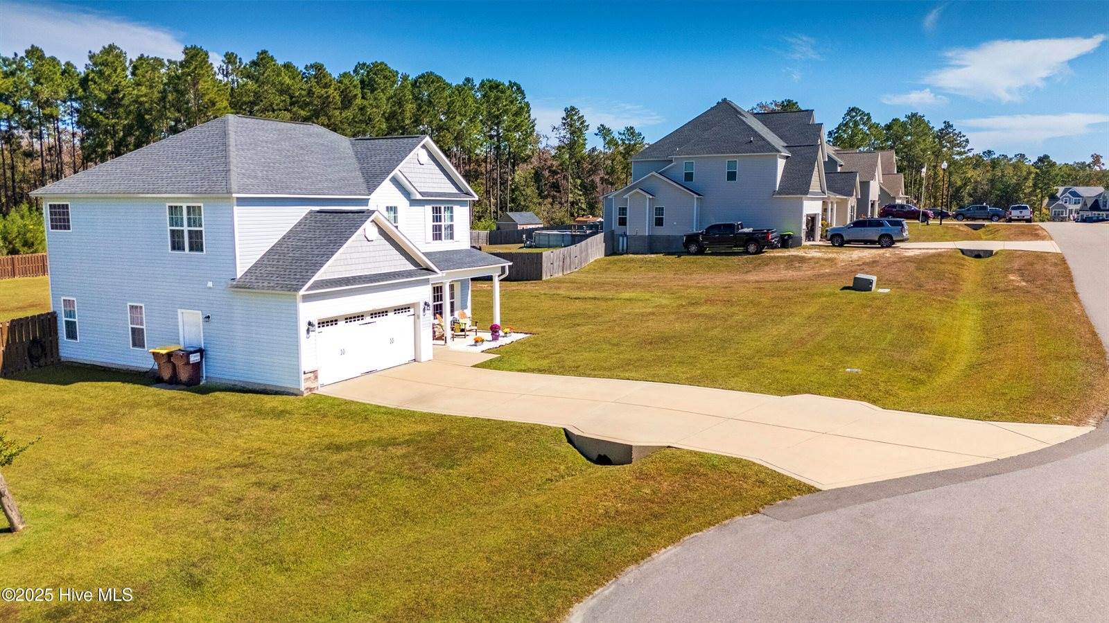 452 West Huckleberry Way, Rocky Point, NC 28457