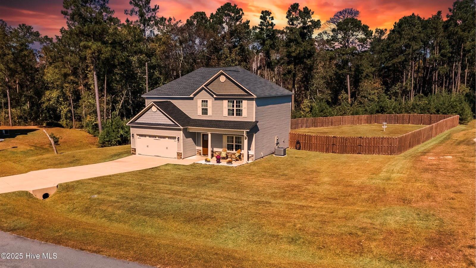 452 West Huckleberry Way, Rocky Point, NC 28457