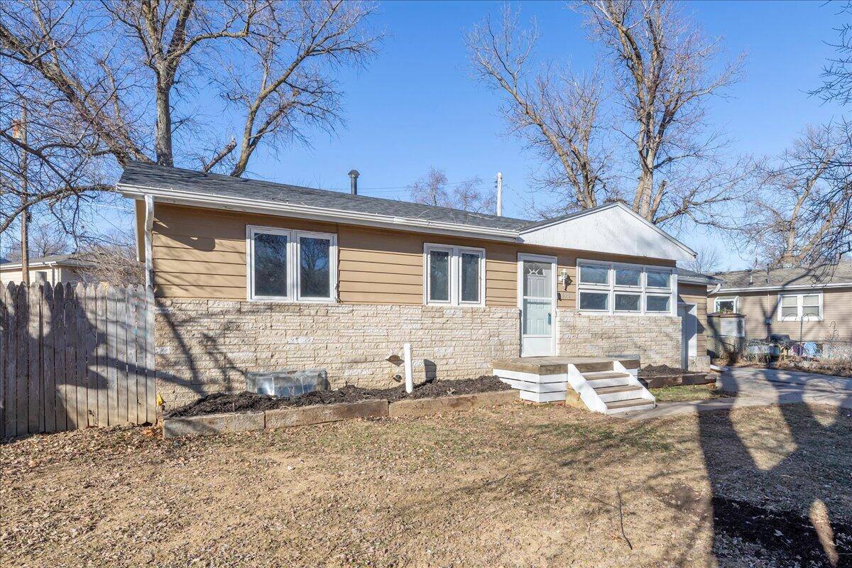 1520 Valley Street, Plattsmouth, NE 68048