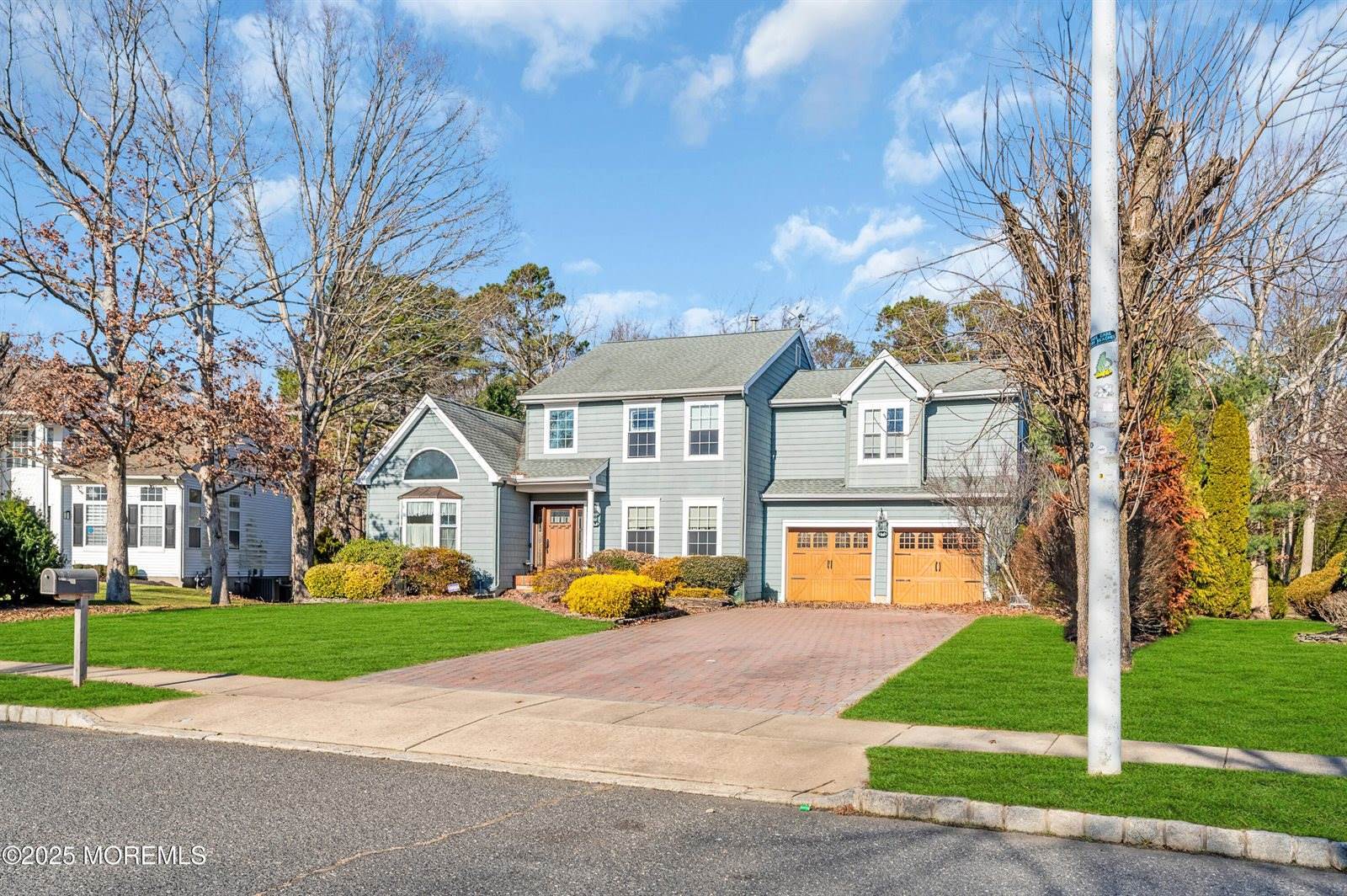 121 Grande Woodlands Way, Toms River, NJ 08755