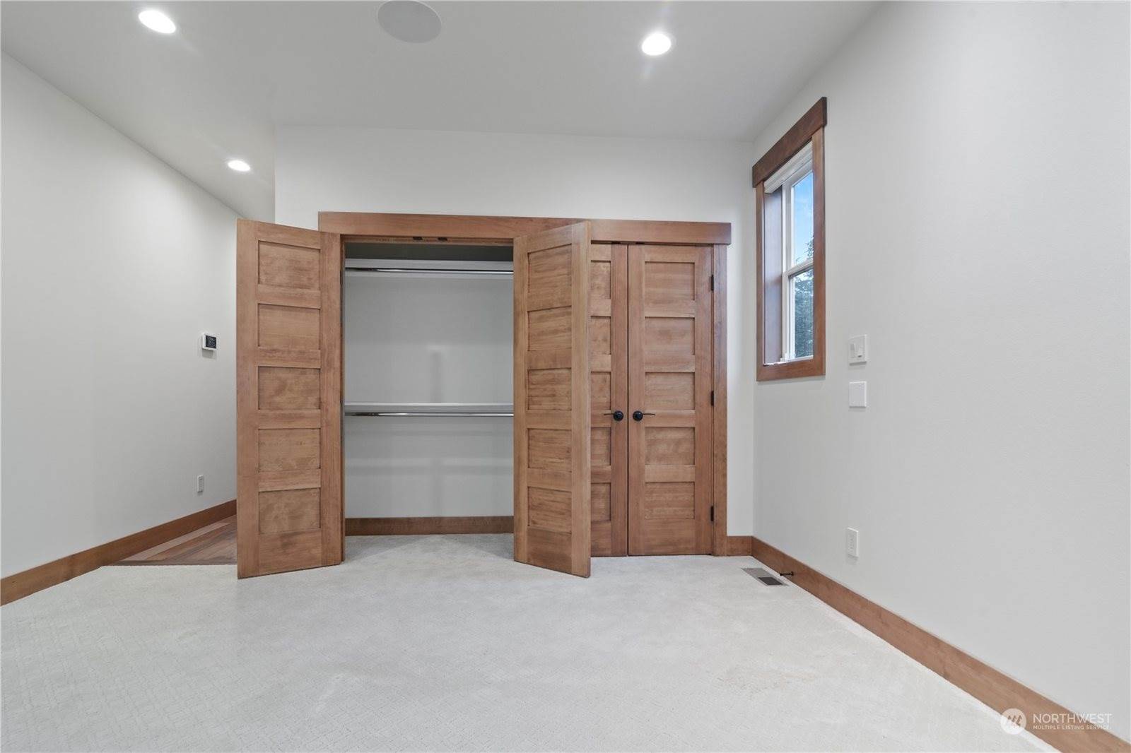 7848 Hargis Street NW, Olympia, WA 98502