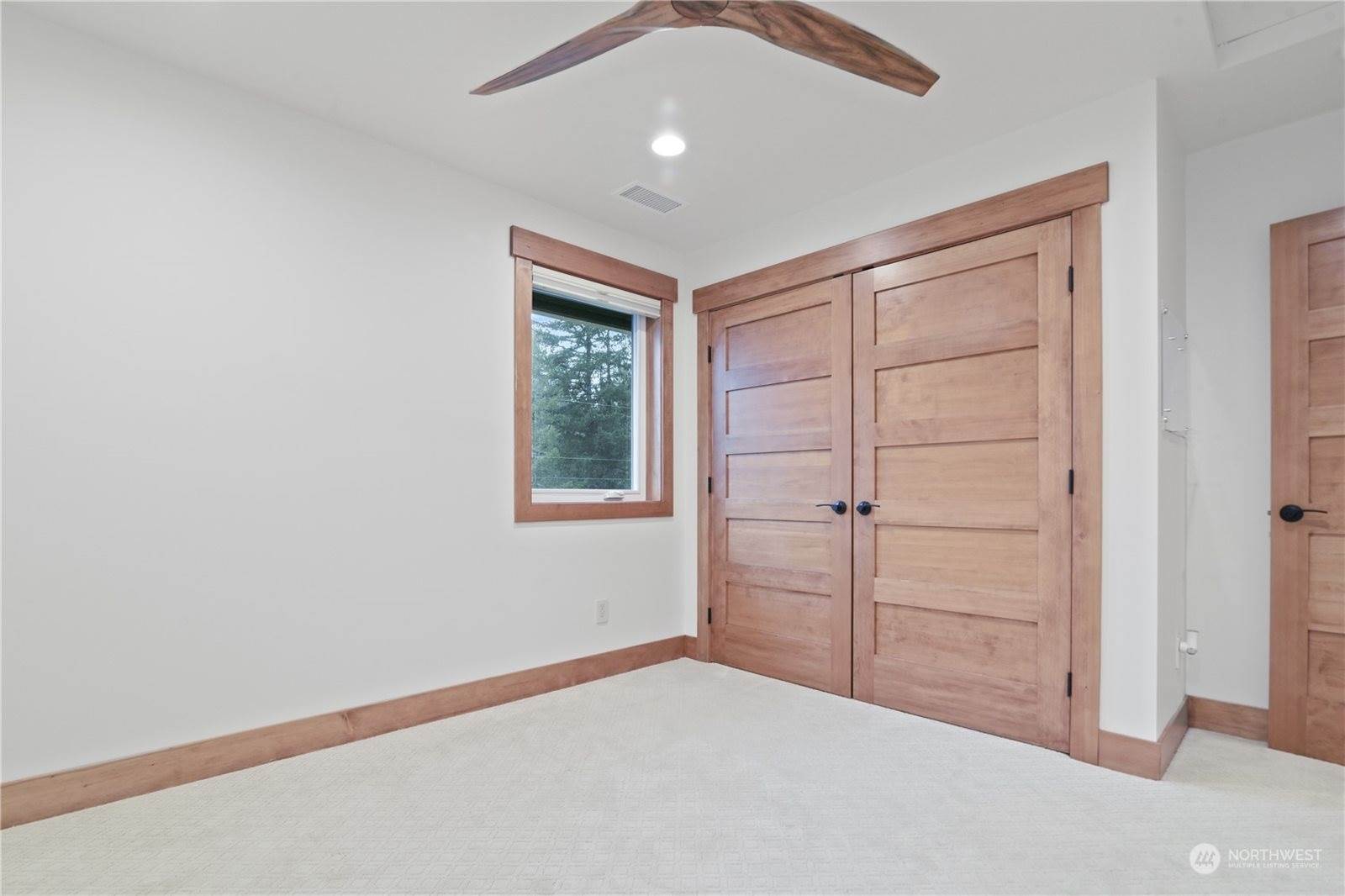 7848 Hargis Street NW, Olympia, WA 98502