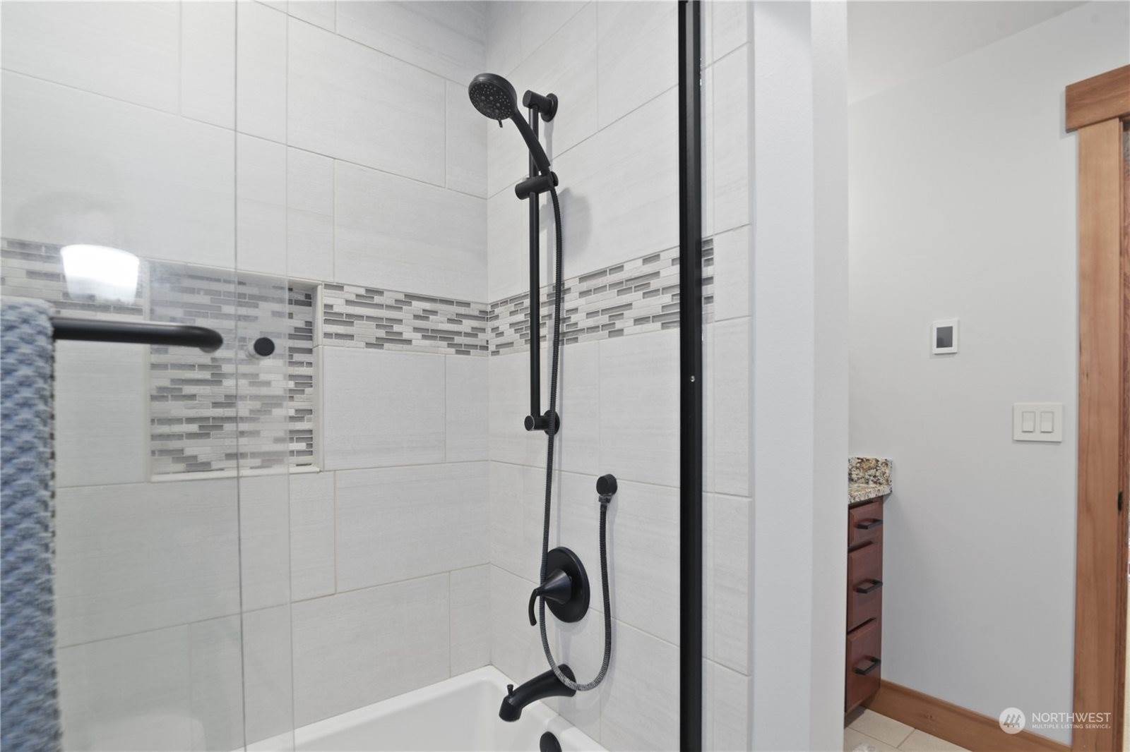 7848 Hargis Street NW, Olympia, WA 98502