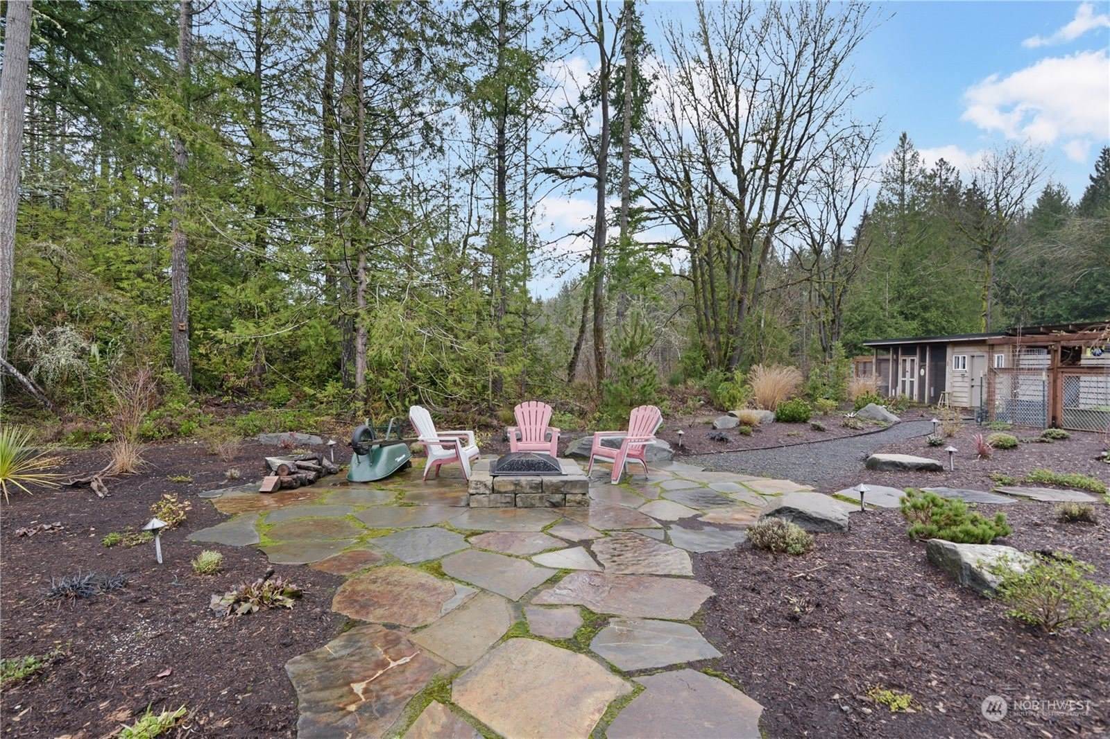7848 Hargis Street NW, Olympia, WA 98502