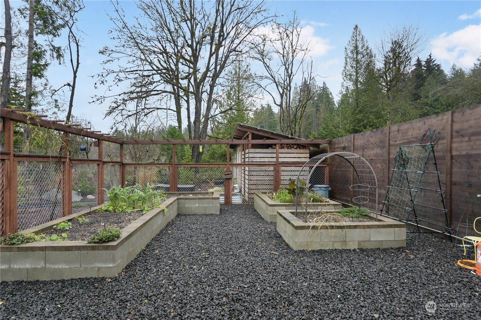 7848 Hargis Street NW, Olympia, WA 98502
