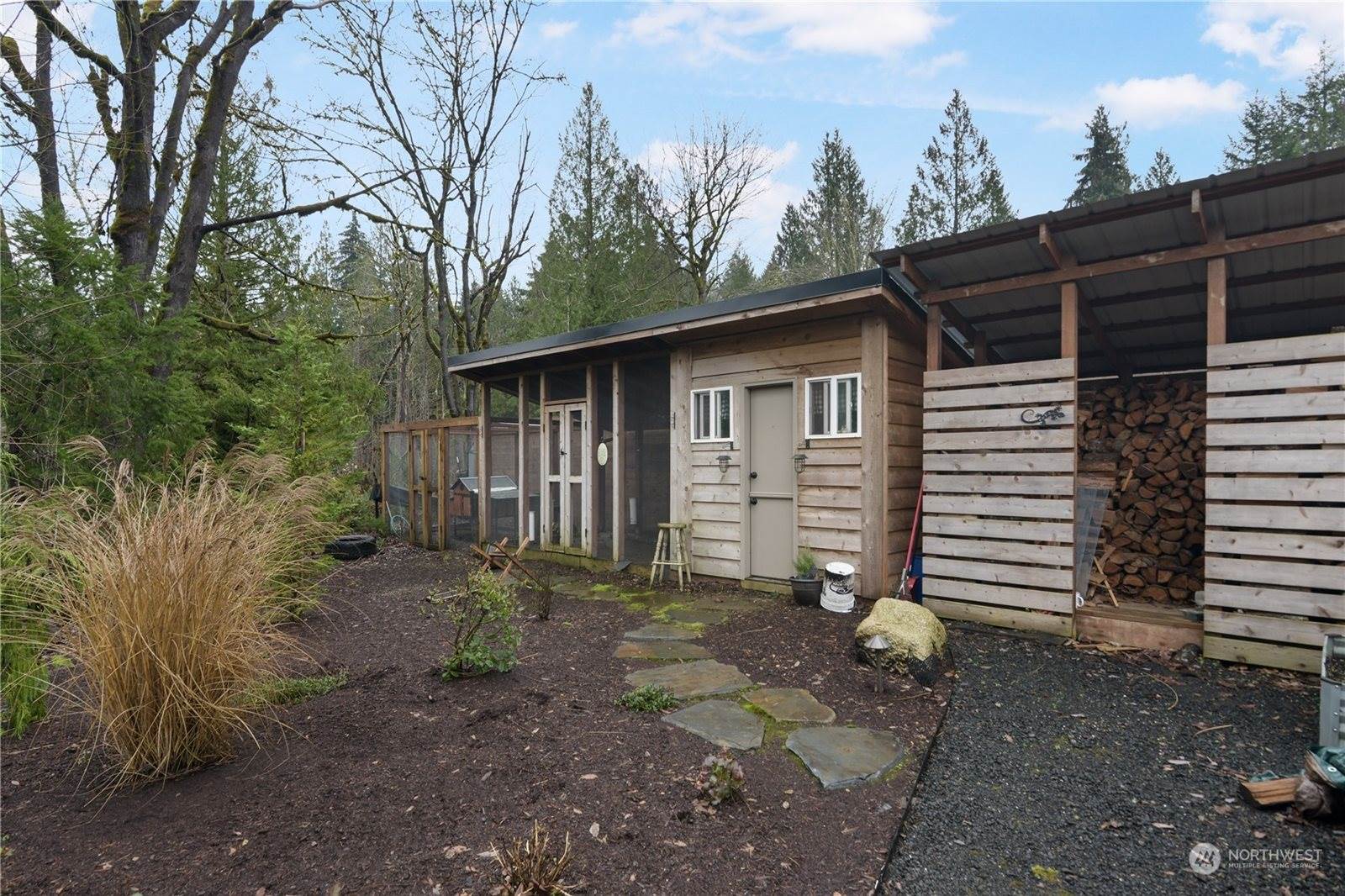 7848 Hargis Street NW, Olympia, WA 98502