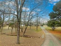 154 Elliott Rd, Greenbrier, AR 72058