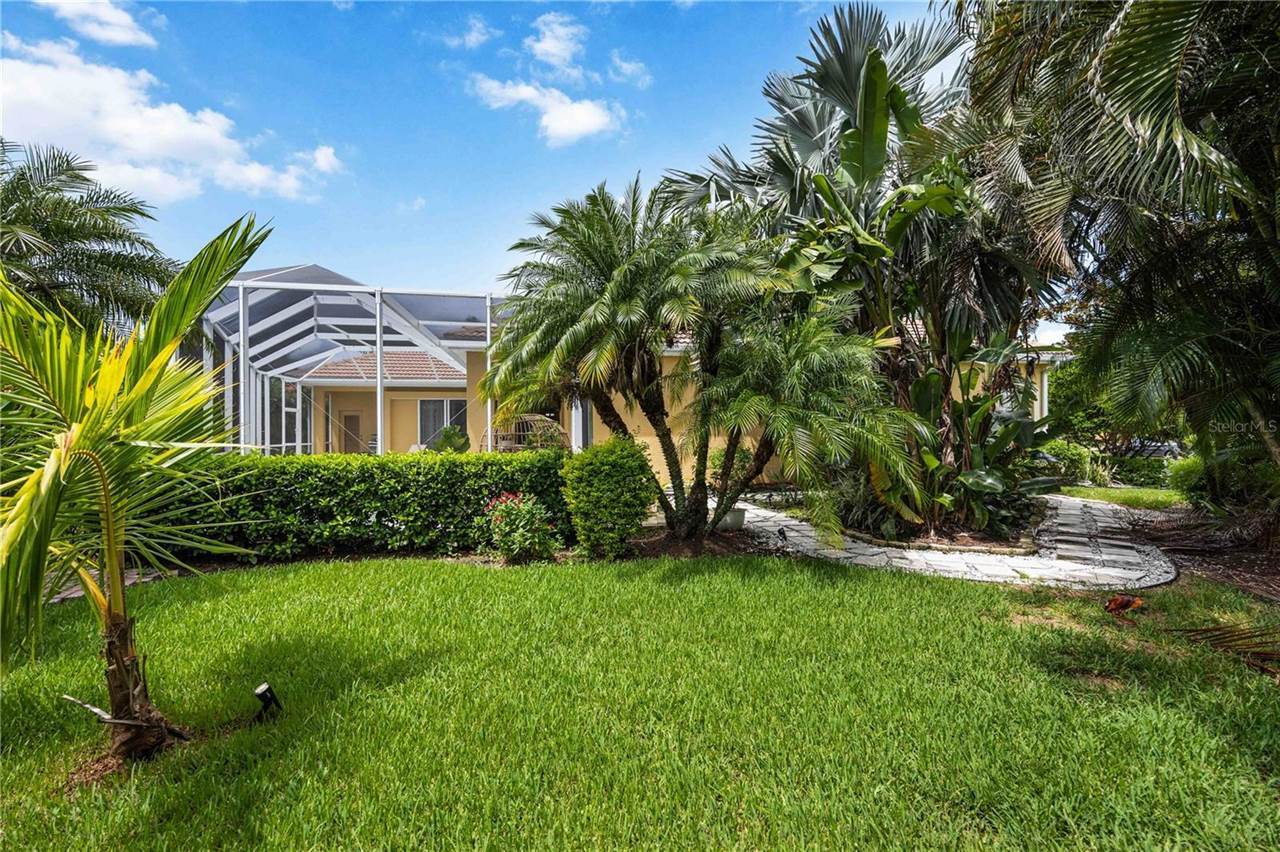 7596 Palmer Glen Circle, Sarasota, FL 34240