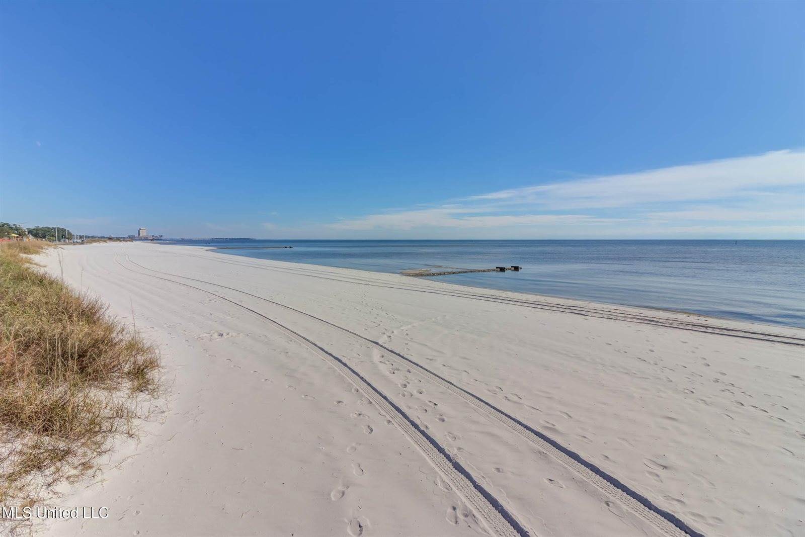 1664 Beach Boulevard, #155, Biloxi, MS 39531