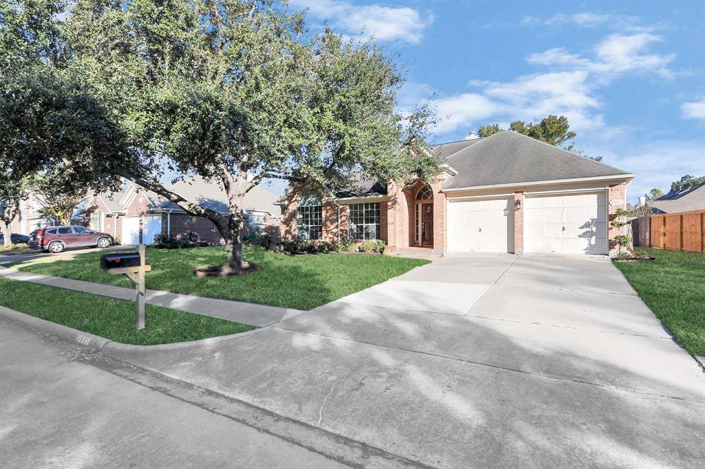 15310 Oak View Trail, Sugar Land, TX 77498