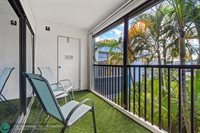 502 Osprey Dr 17C, Delray Beach, FL 33444