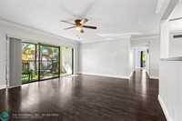 502 Osprey Dr 17C, Delray Beach, FL 33444