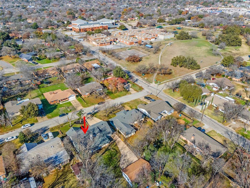 5609 Wharton Drive, Fort Worth, TX 76133