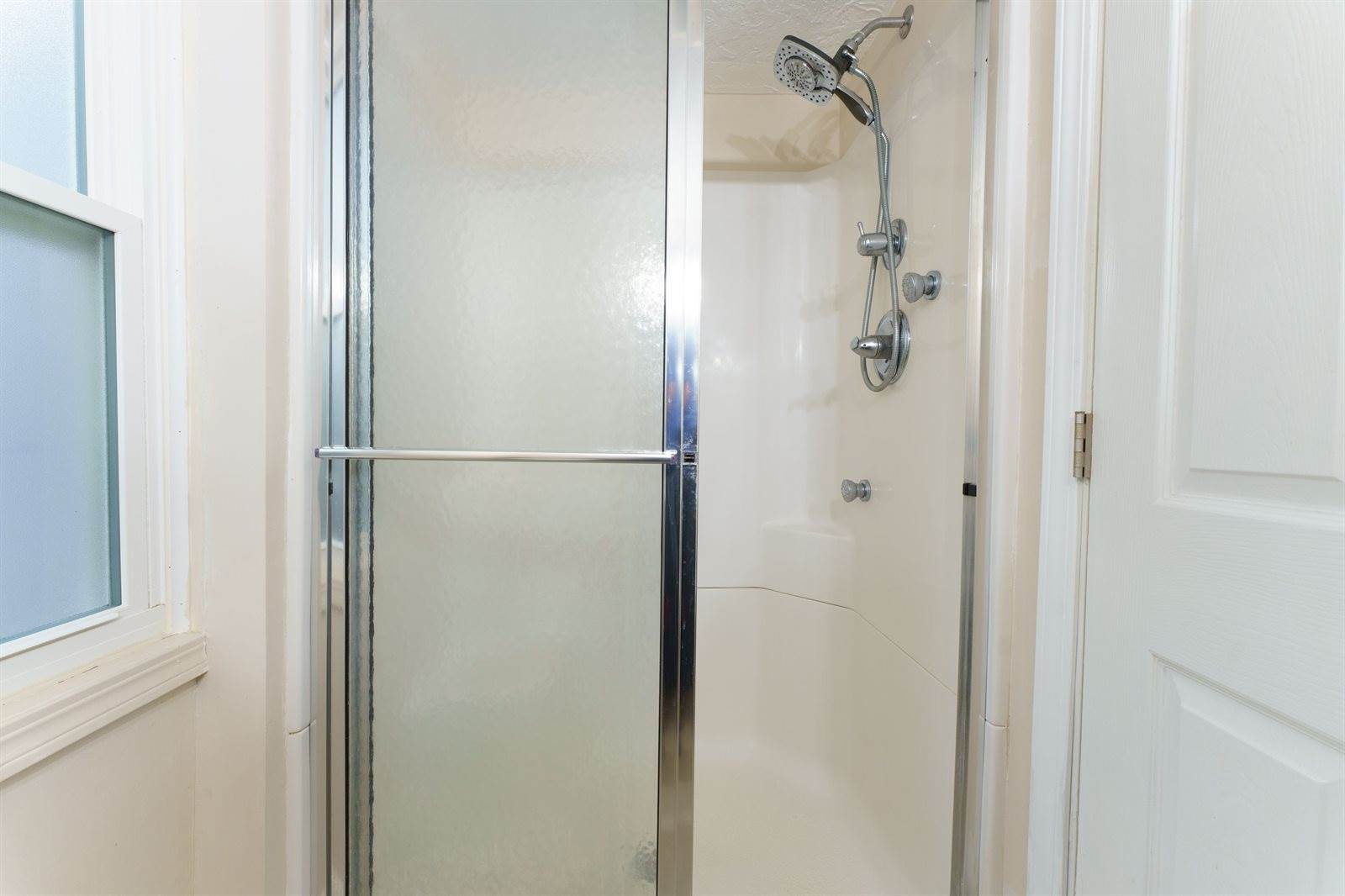 13107 Mohawk Drive, FentonCharterTownship_Genesee, MI 48451