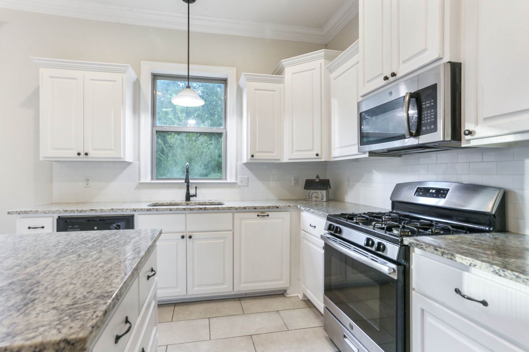 17853 H S Brignac Dr, French Settlement, LA 70733