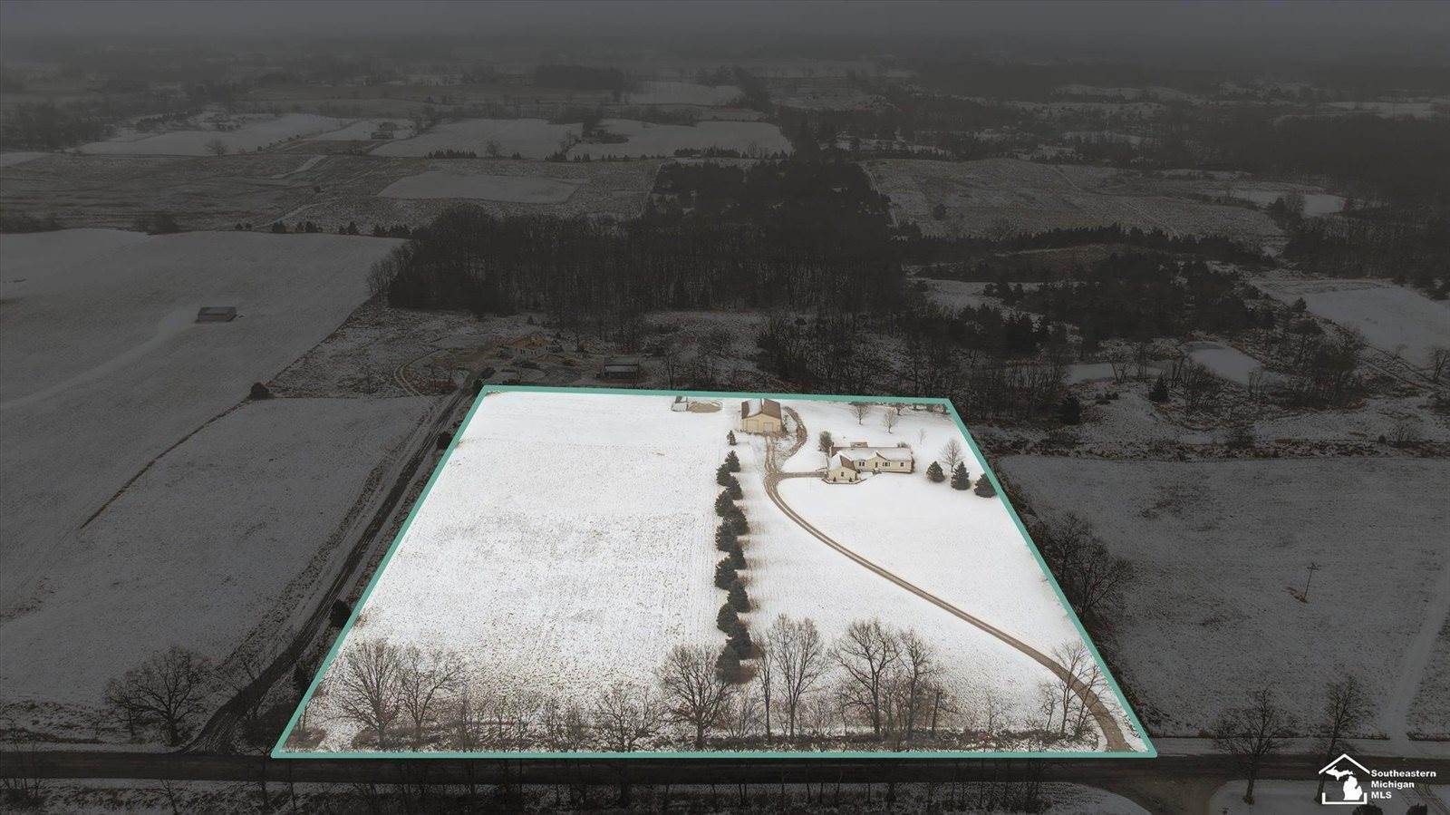 10485 Hardcastle Road, Brooklyn, MI 49230