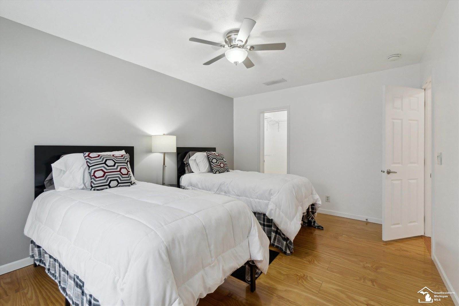 10485 Hardcastle Road, Brooklyn, MI 49230