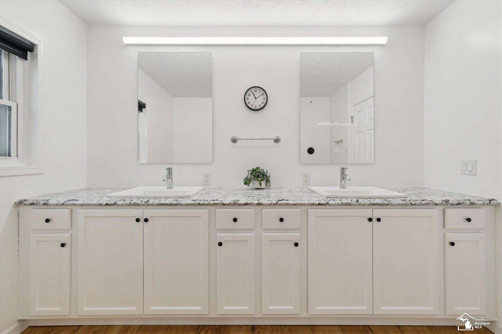 10485 Hardcastle Road, Brooklyn, MI 49230