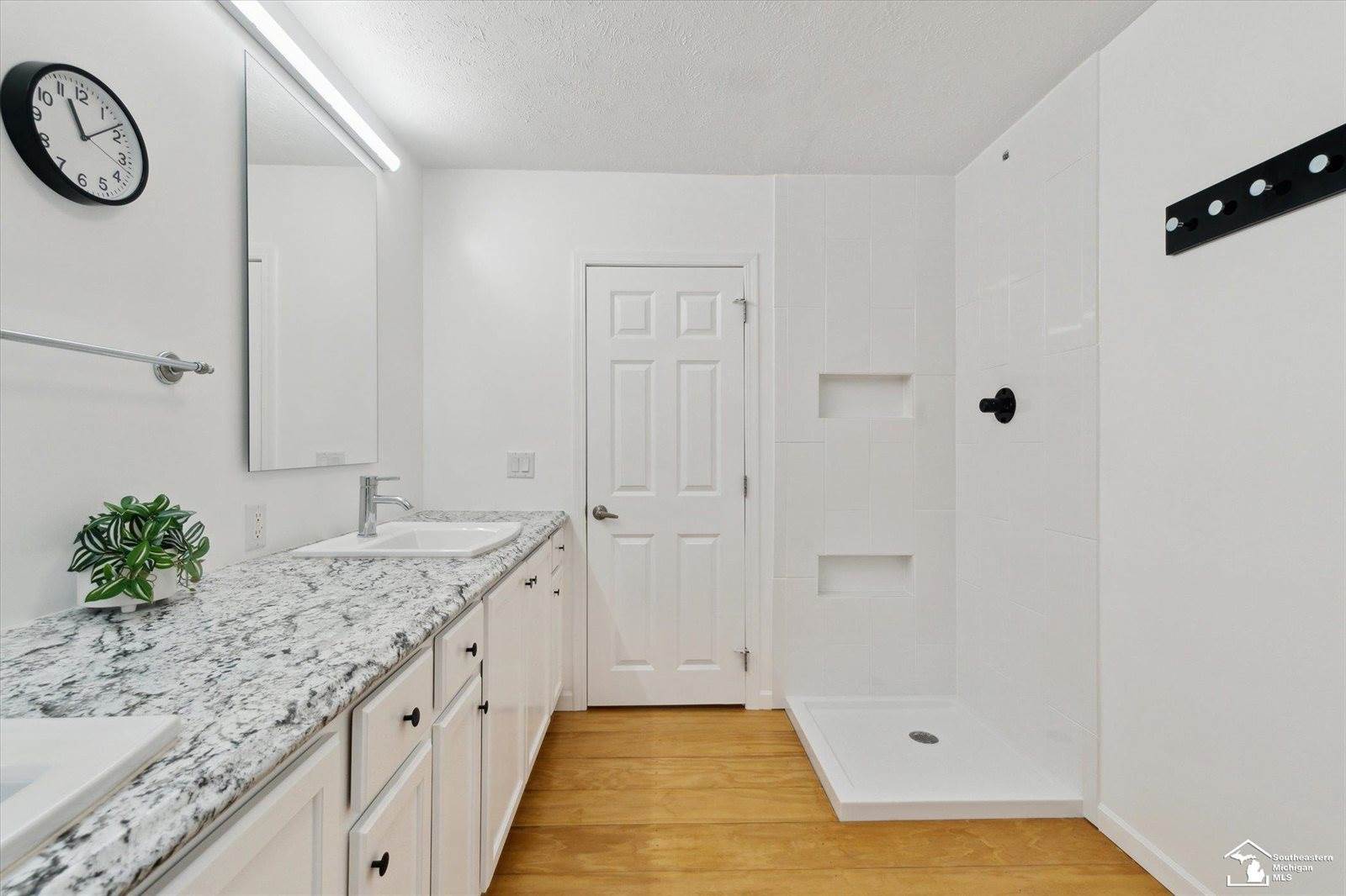 10485 Hardcastle Road, Brooklyn, MI 49230