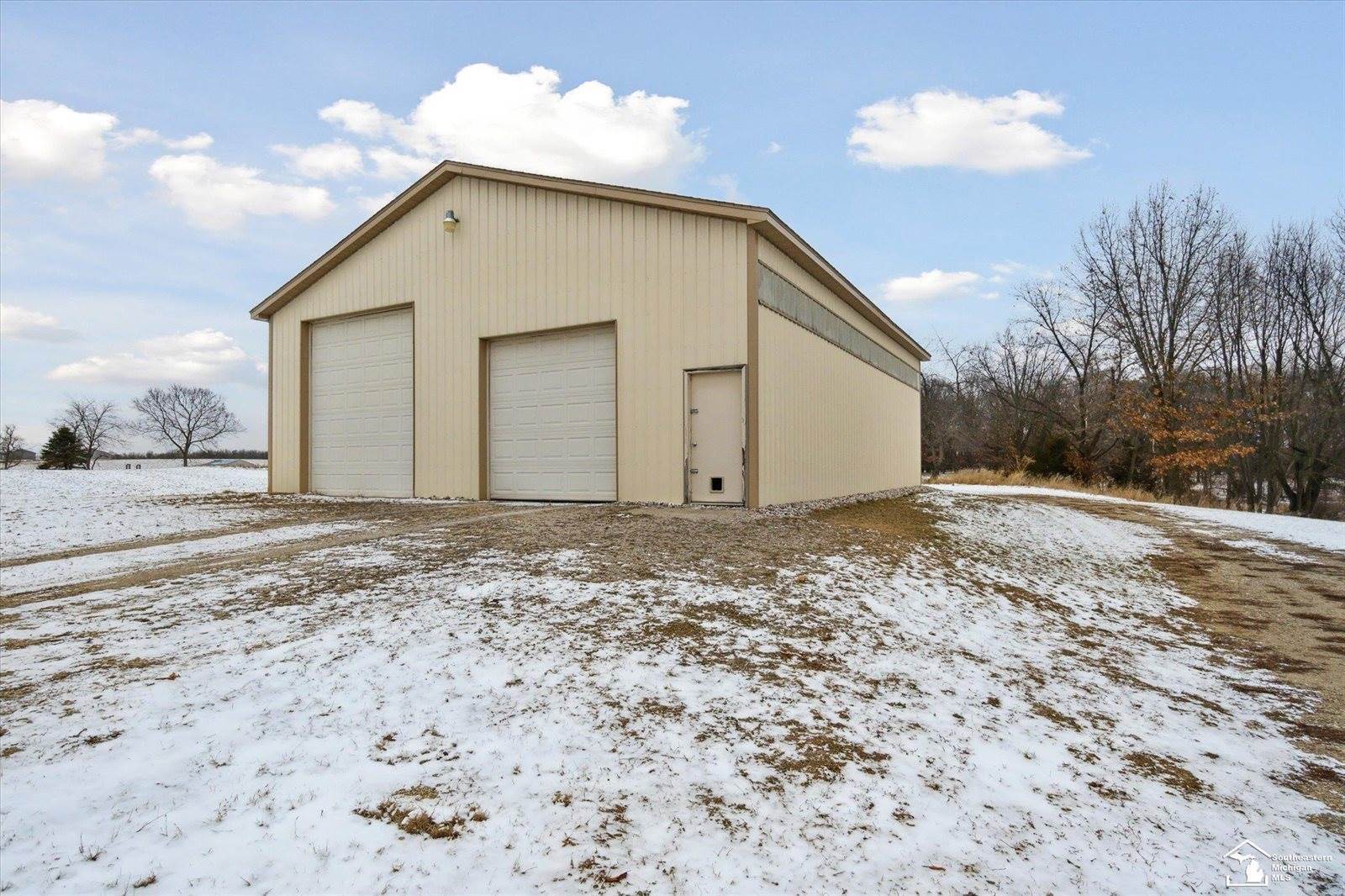 10485 Hardcastle Road, Brooklyn, MI 49230