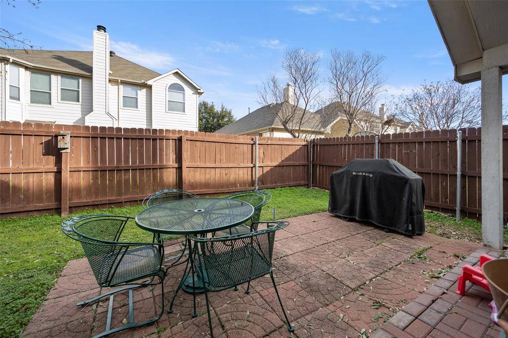 10032 Jessica Street, Fort Worth, TX 76244