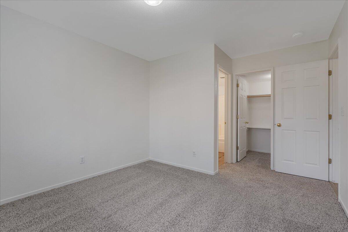 3102 West Flagstaff Avenue, Visalia, CA 93291