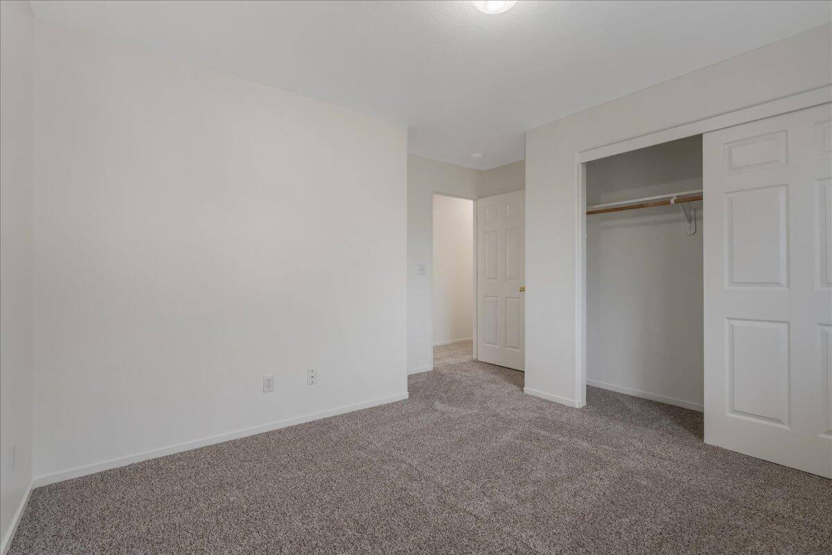 3102 West Flagstaff Avenue, Visalia, CA 93291