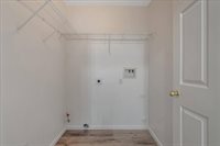 3102 West Flagstaff Avenue, Visalia, CA 93291