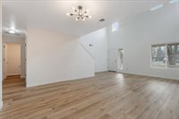 3102 West Flagstaff Avenue, Visalia, CA 93291