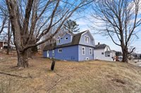 8 Lincoln Street, Dexter, ME 04930