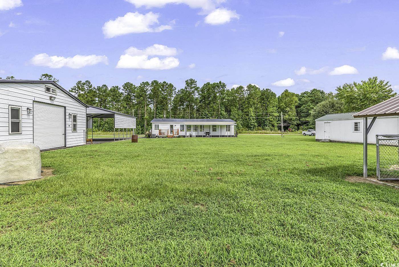 629 Tom Dorman Rd., Longs, SC 29568