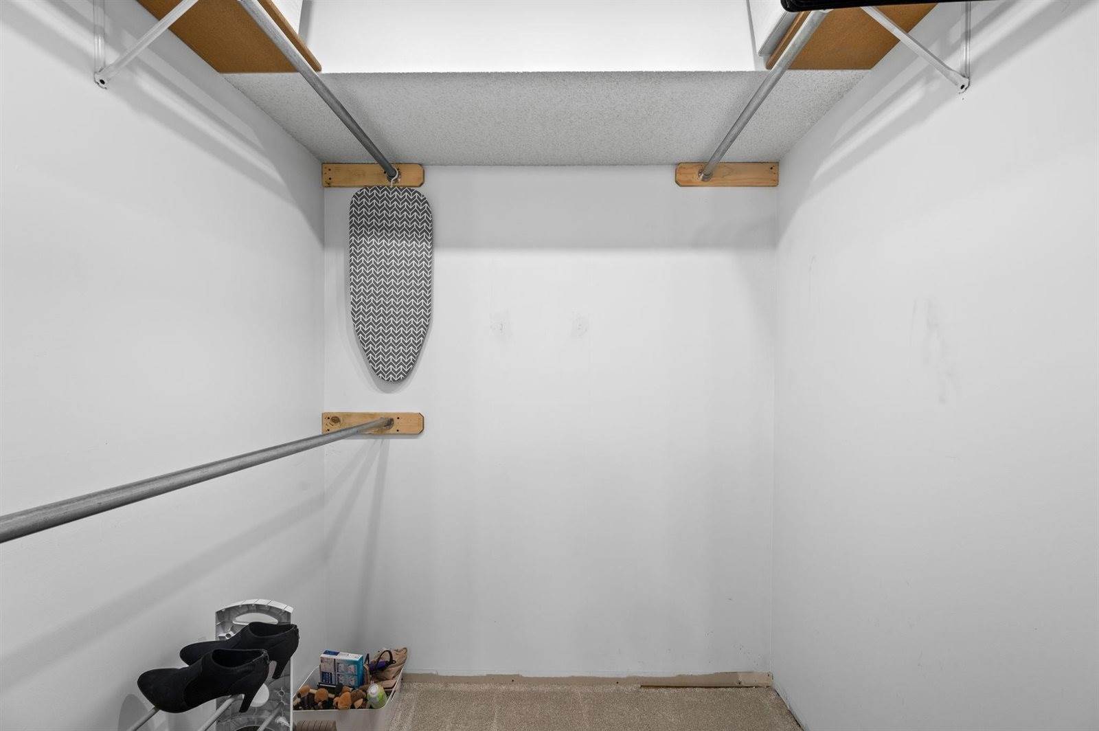 2608 West 44th St S, Wichita, KS 67217