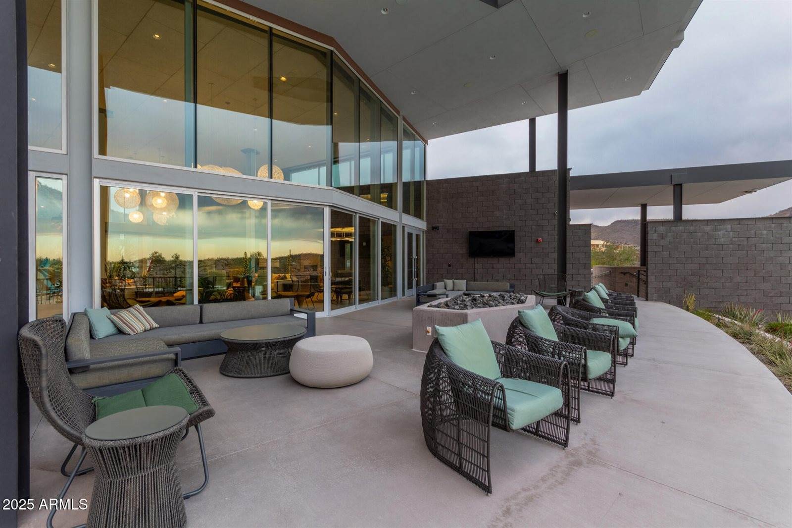 31817 North 124TH Drive, Peoria, AZ 85383