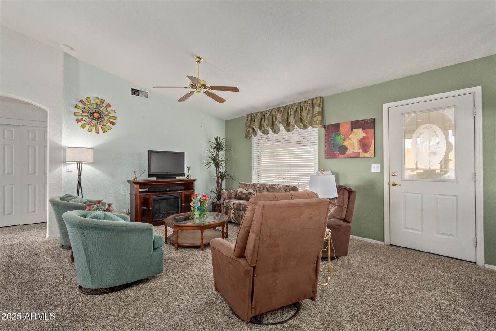 2505 South Copperwood Avenue, Mesa, AZ 85209