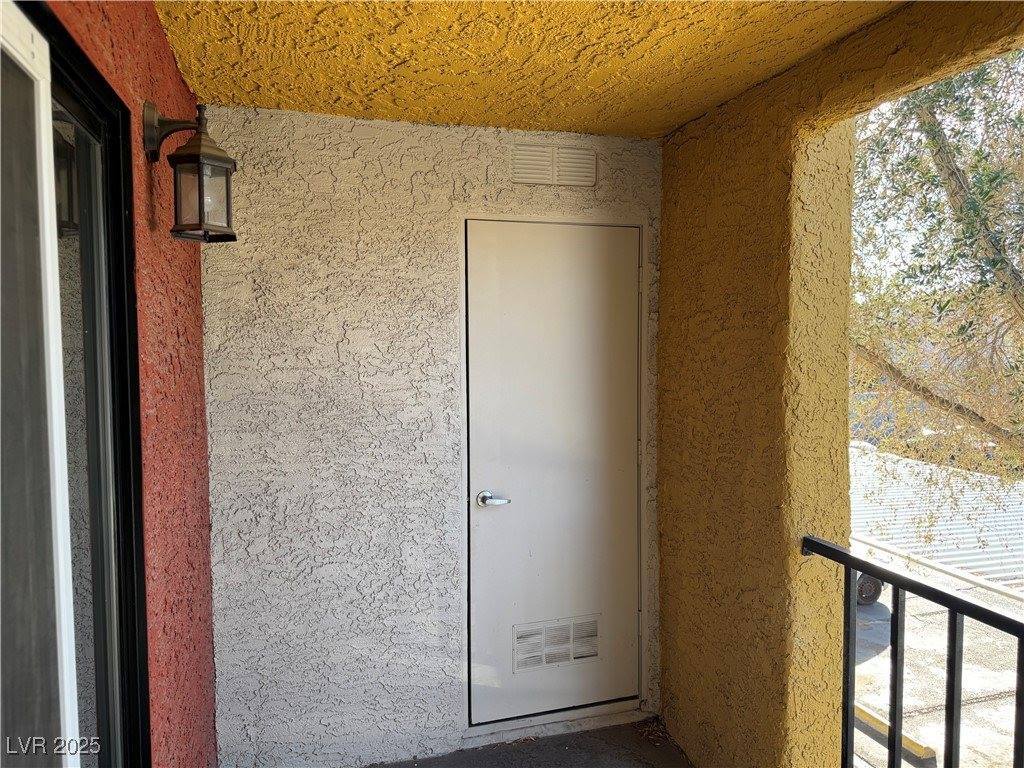 2700 North Rainbow Boulevard, #2081, Las Vegas, NV 89108