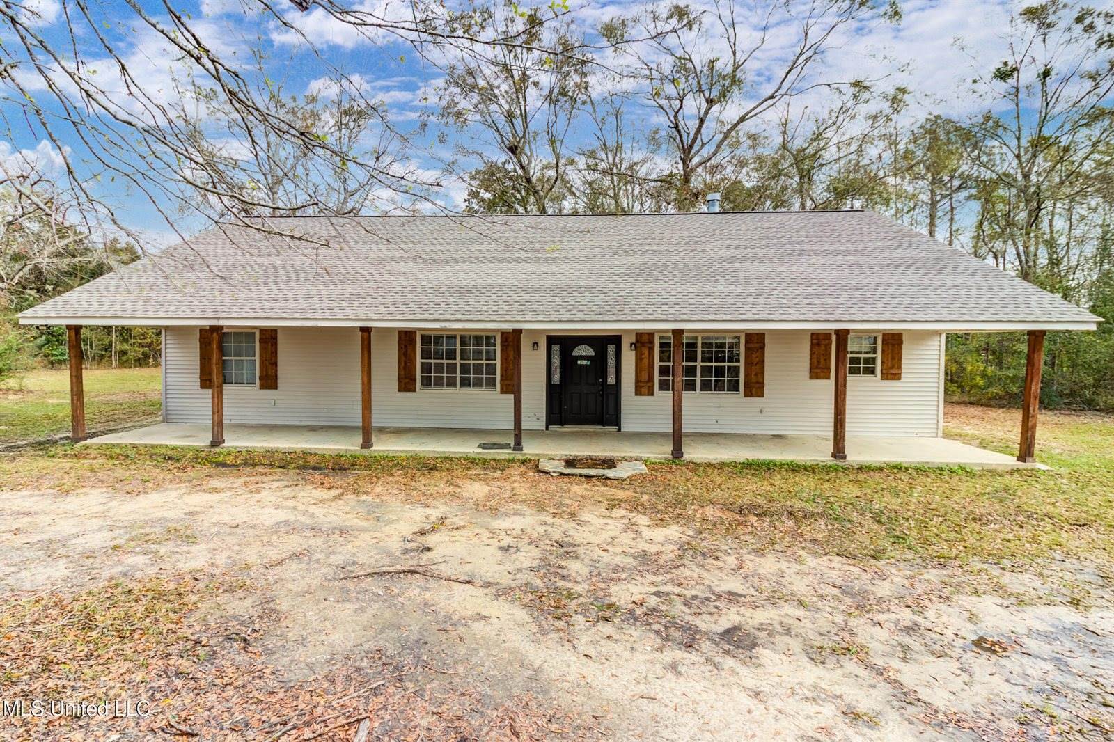 12522 Wolf River Road, Gulfport, MS 39503