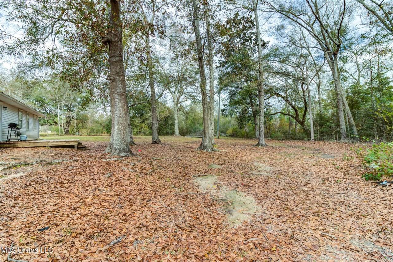 12522 Wolf River Road, Gulfport, MS 39503