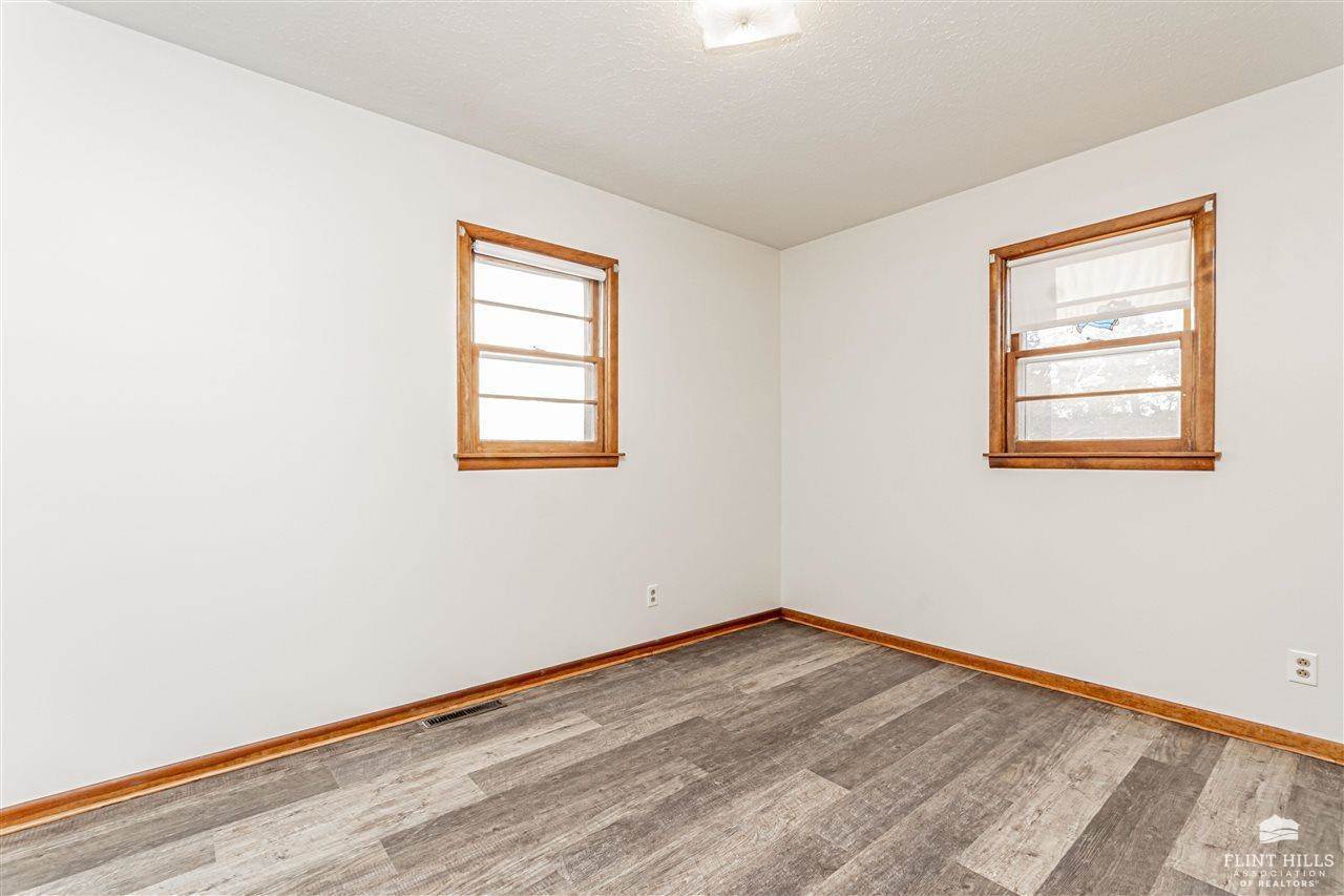 1209 Skyline Drive, Junction City, KS 66441