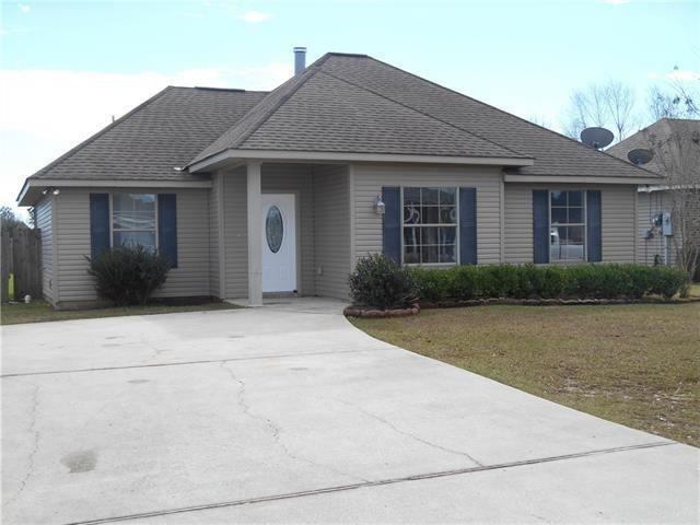 28490 Twilight Drive, Ponchatoula, LA 70454