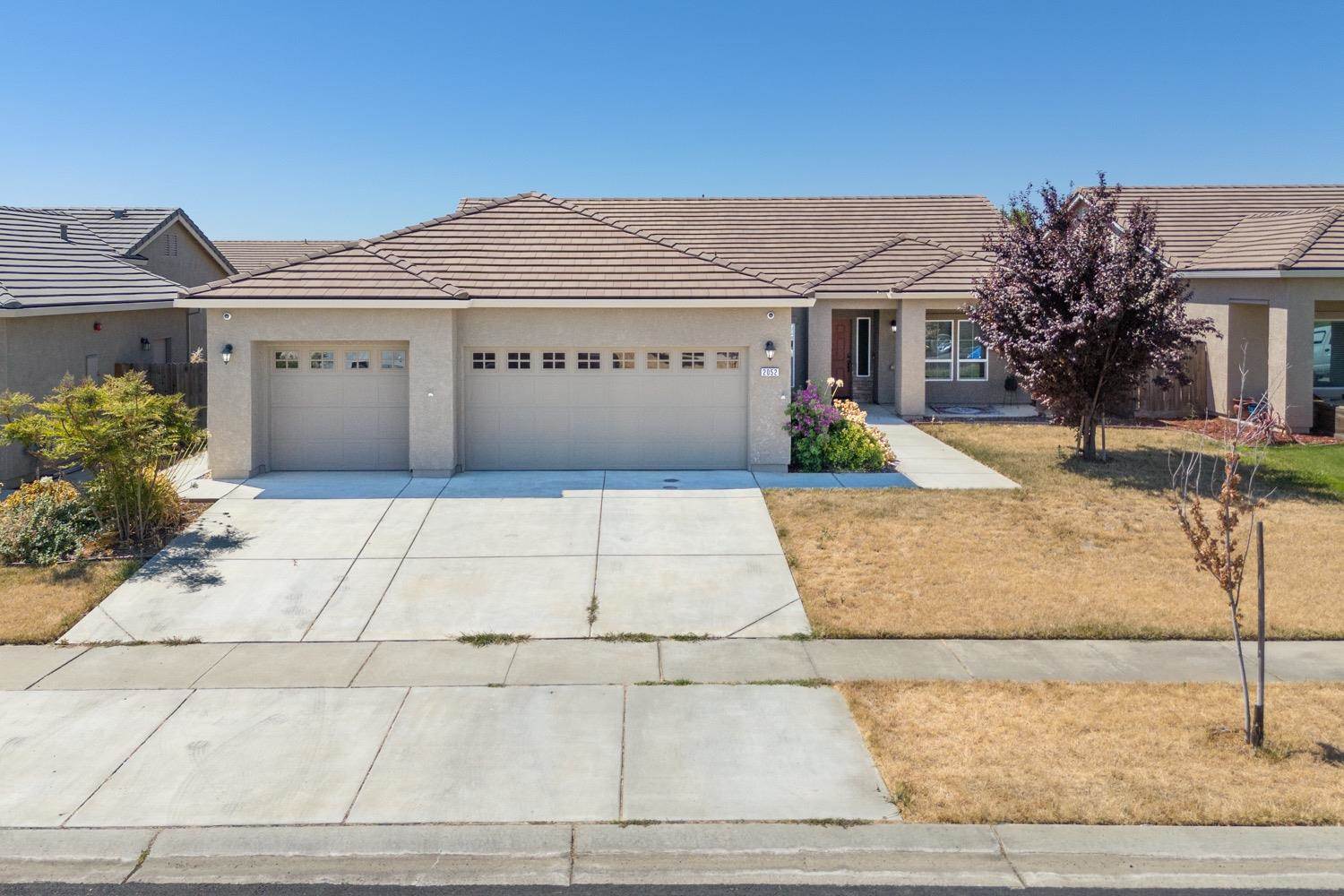 2052 Moss Glen Loop, Marysville, CA 95901