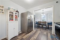 5835 Meadowvale Drive, Toledo, OH 43613