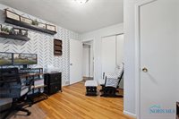 5835 Meadowvale Drive, Toledo, OH 43613