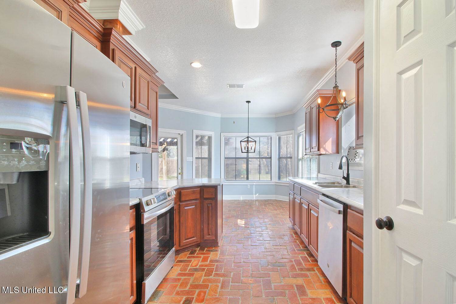 15392 Summerfield Drive, Gulfport, MS 39503