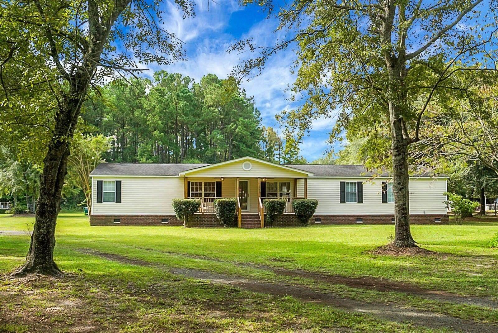 1579 Highway 311, Cross, SC 29436