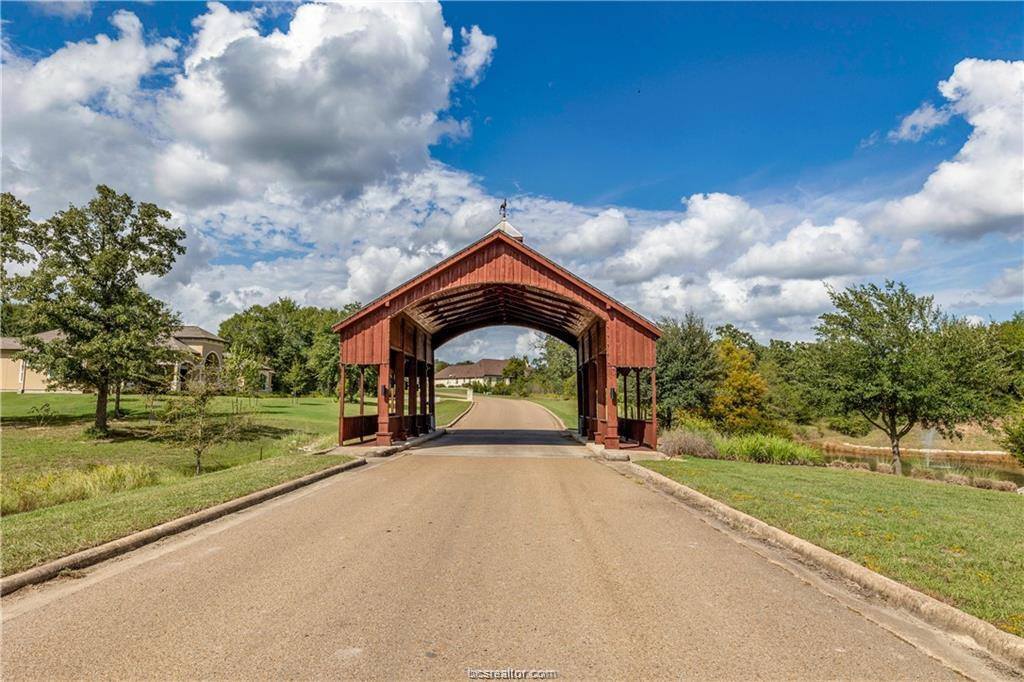 9670 Windsor Avenue, Iola, TX 77861