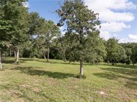 9670 Windsor Avenue, Iola, TX 77861