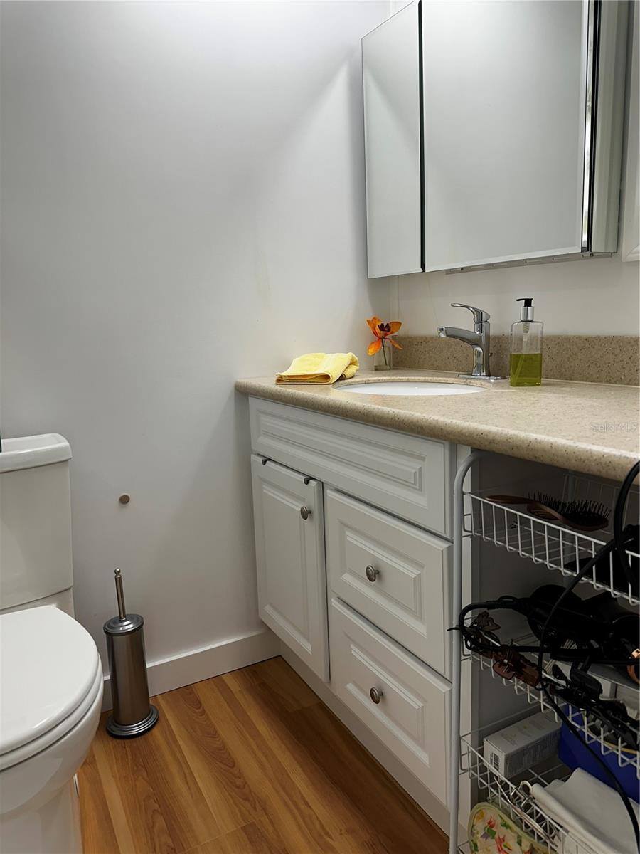 1100 Belcher Road South, Largo, FL 33771