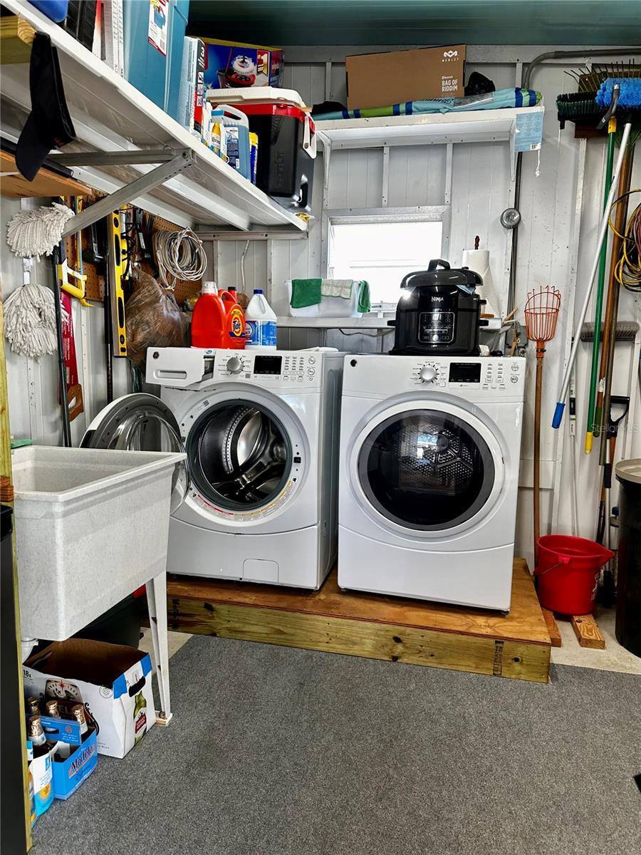 1100 Belcher Road South, Largo, FL 33771