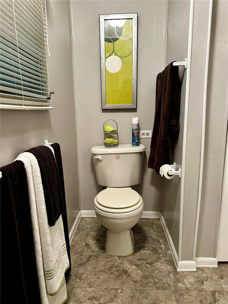 1100 Belcher Road South, Largo, FL 33771