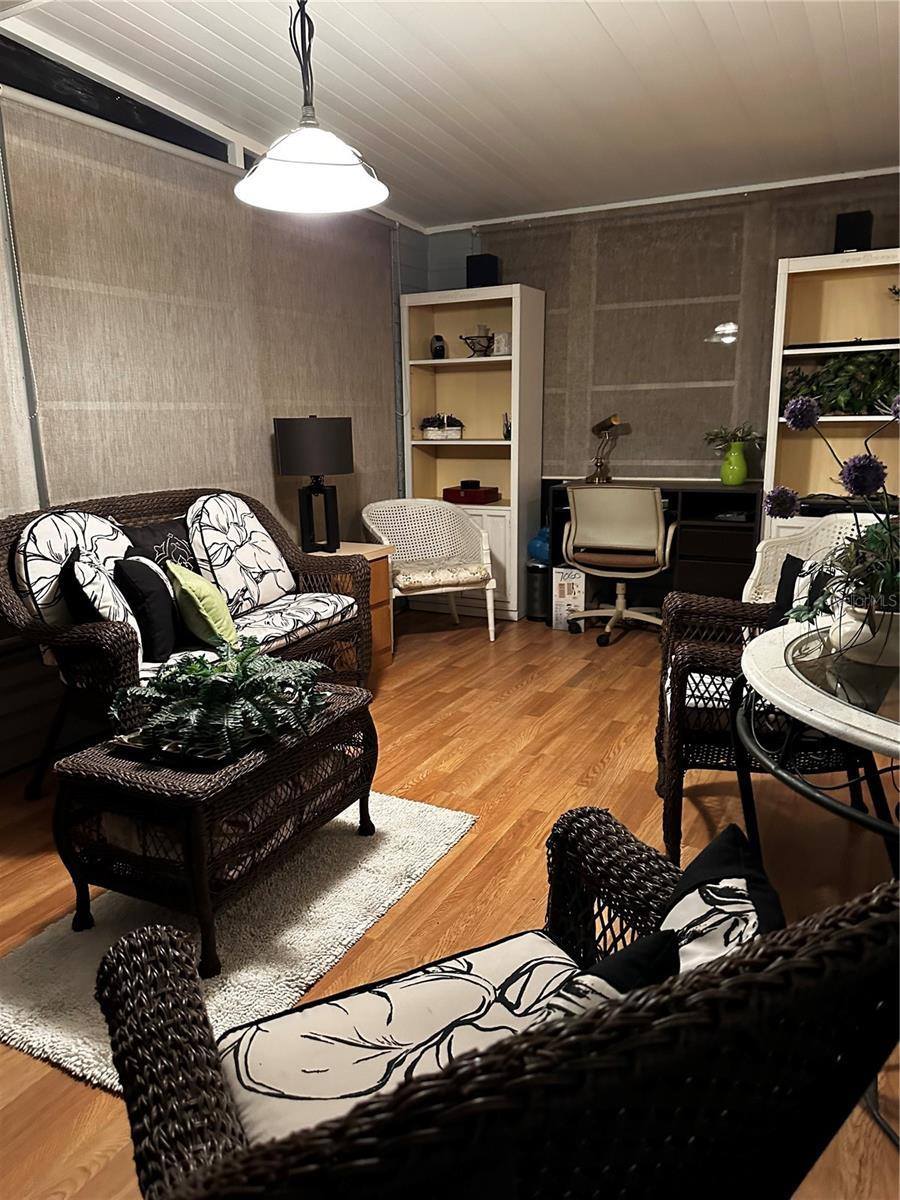 1100 Belcher Road South, Largo, FL 33771